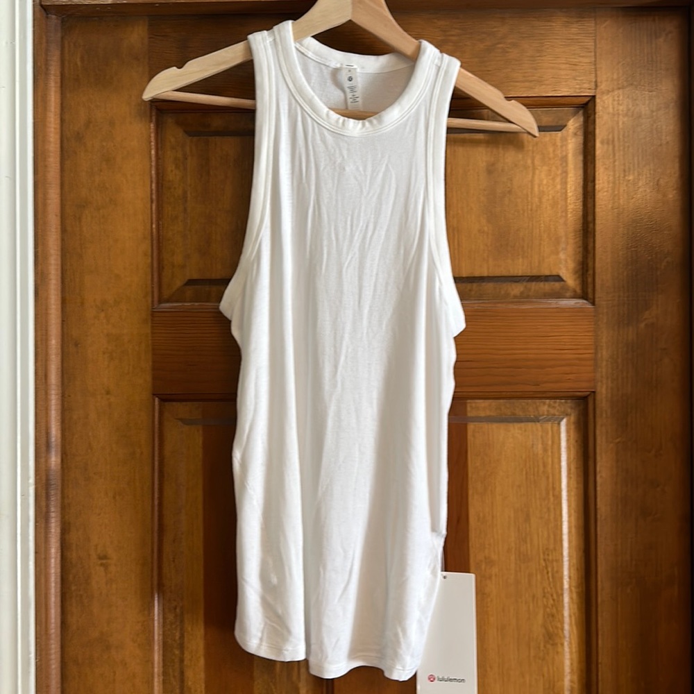 Hold Tight Tank-size 8